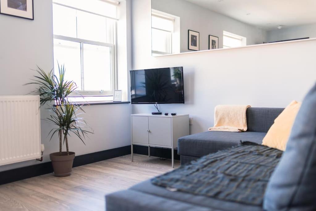The Sunset Apartment - Margate Beach - By Goldex Coastal Breaks ภายนอก รูปภาพ